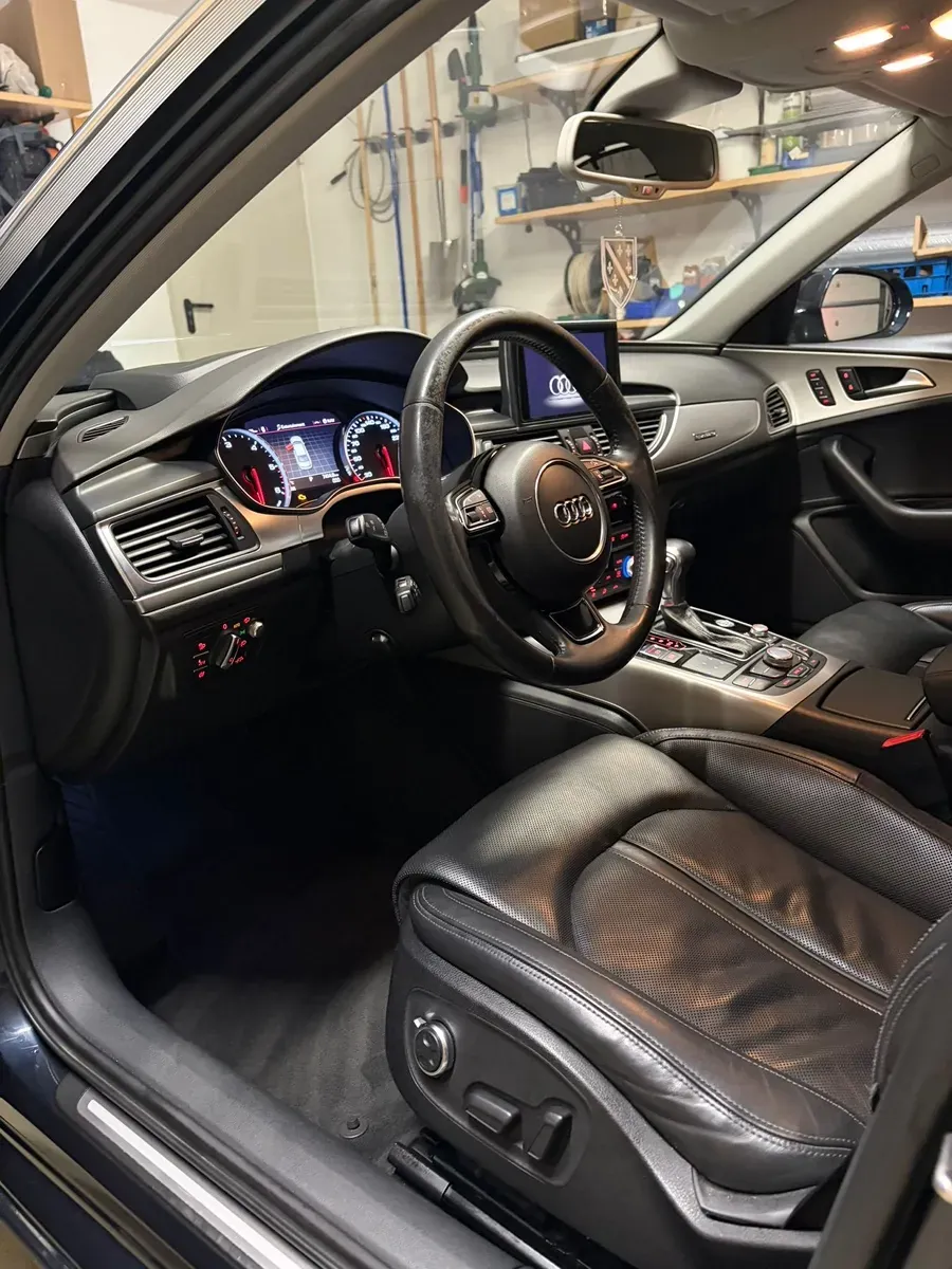Audi A6 2012 photo 3