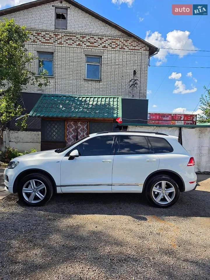 Volkswagen Touareg 2014 photo 4