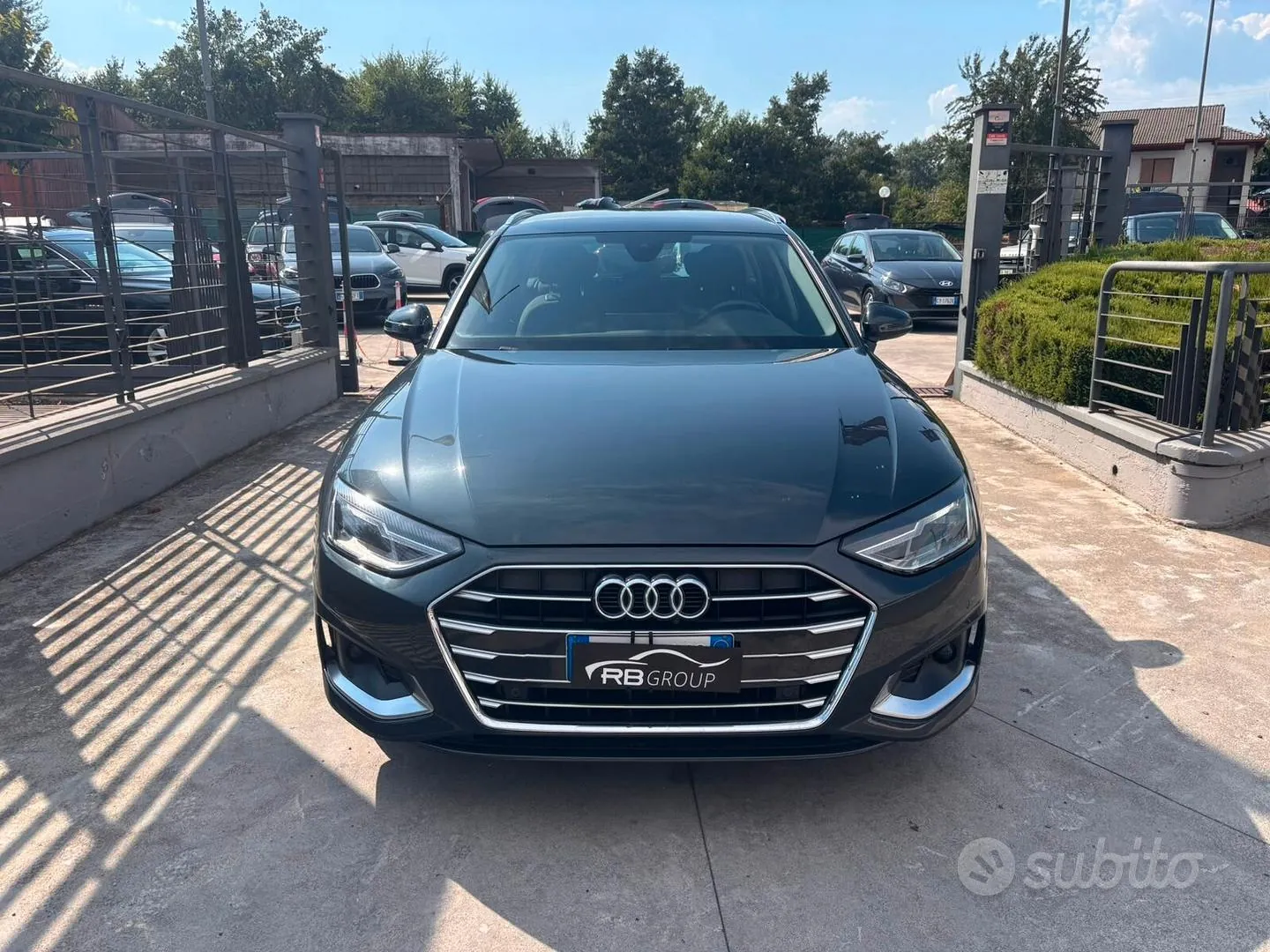 Audi A4 Avant 2021 photo 2