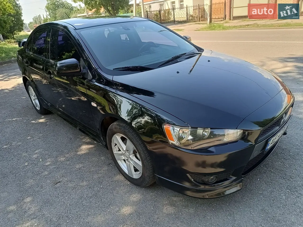 Mitsubishi Lancer
