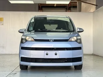 Toyota Spade 2013 photo 3