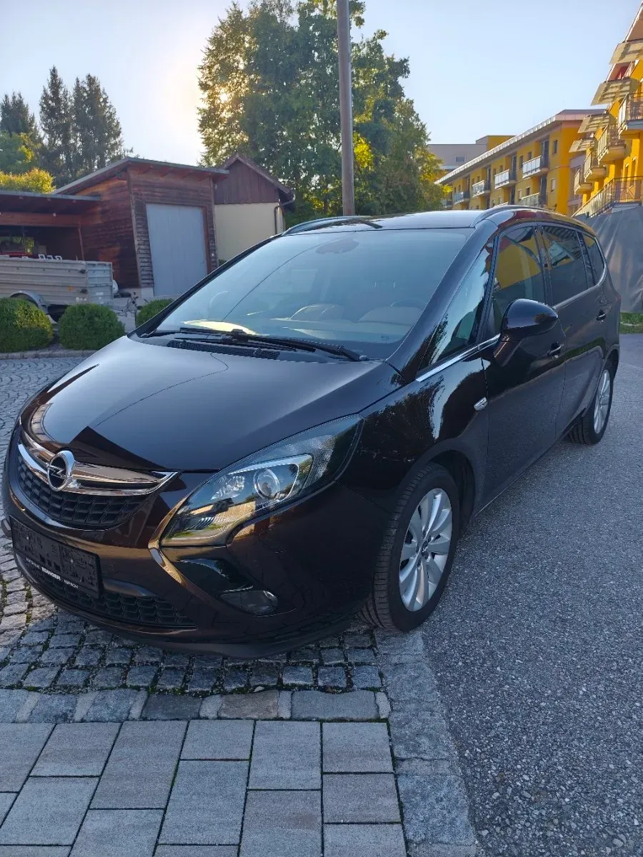 Opel Zafira Tourer