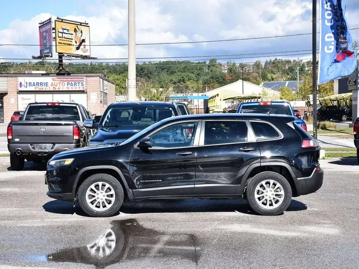 Jeep Cherokee 2021 photo 3