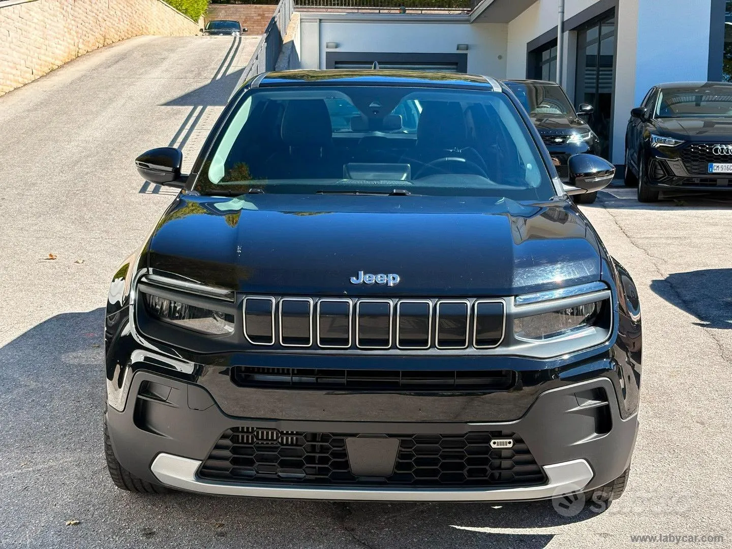 Jeep Avenger 2024 photo 2