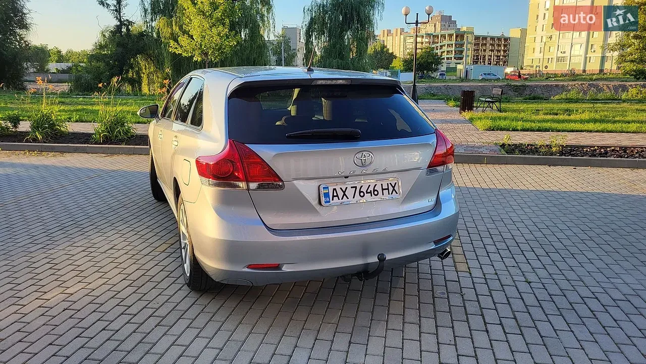 Toyota Venza 2015 photo 3