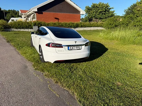 Tesla Model S 2016 photo 4