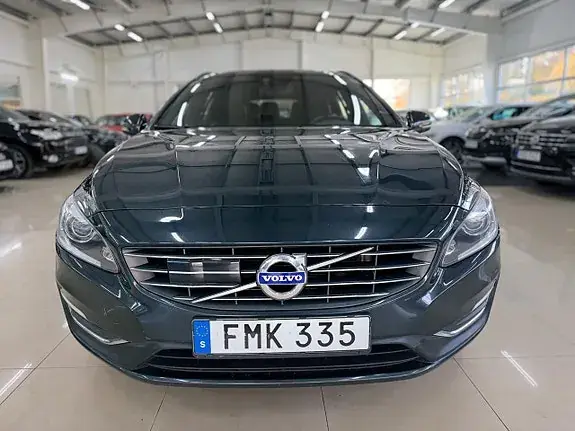 Volvo V60 2017 photo 2