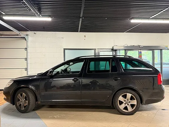 Skoda Octavia 2013 photo 2