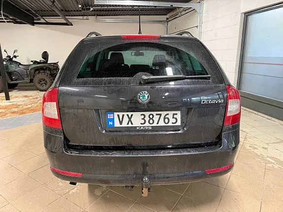 Skoda Octavia 2013 photo 4