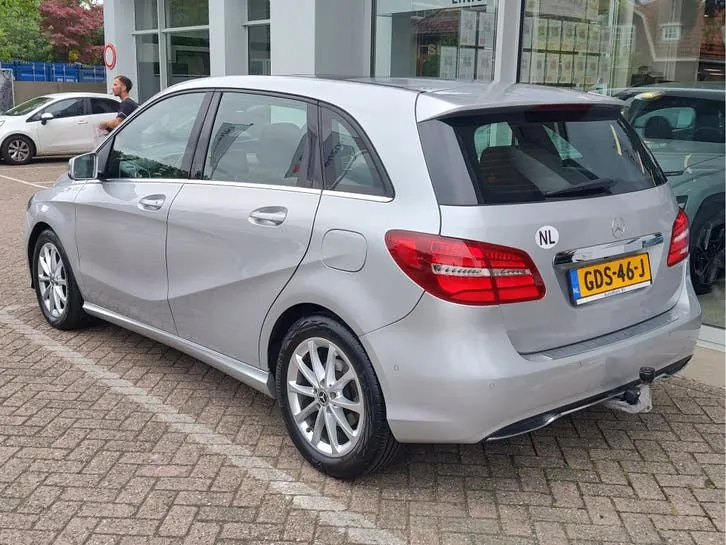 Mercedes-Benz B-Class 2015 photo 3