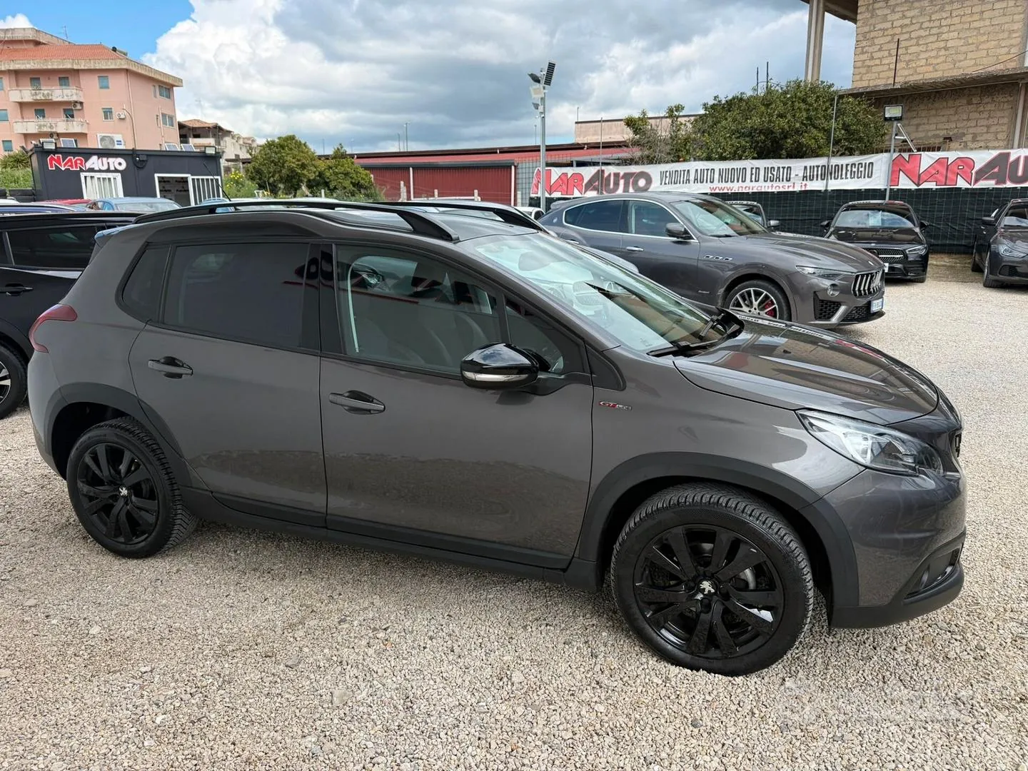 Peugeot 2008 2019 photo 4