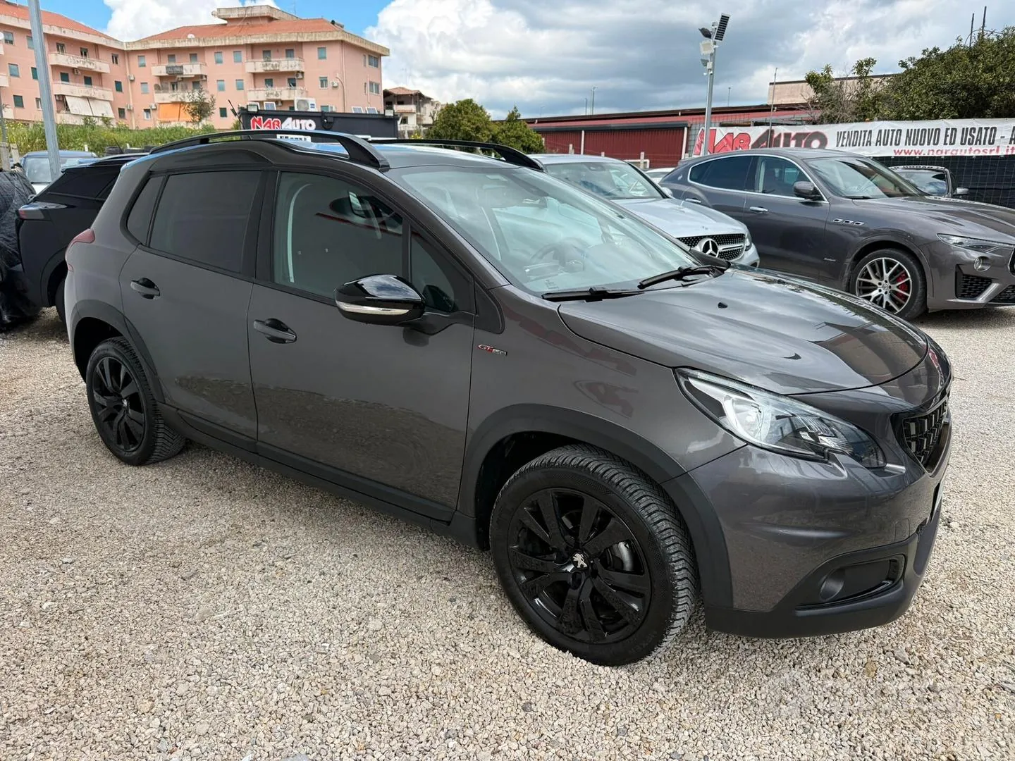 Peugeot 2008 2019 photo 3