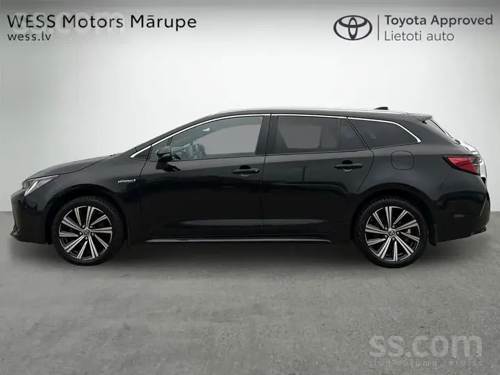 Toyota Corolla Touring Sports 2022 photo 3
