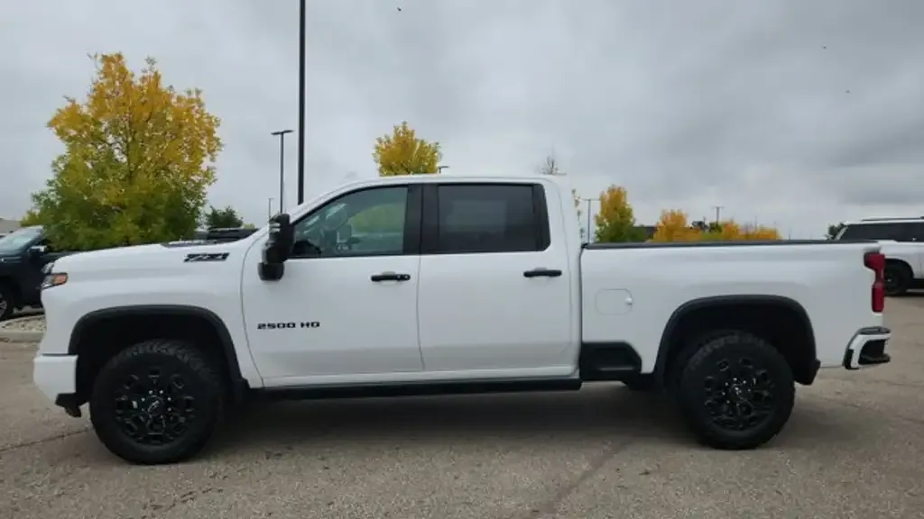 Chevrolet Silverado 2500 2024 photo 5