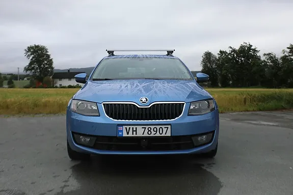 Skoda Octavia 2016 photo 2