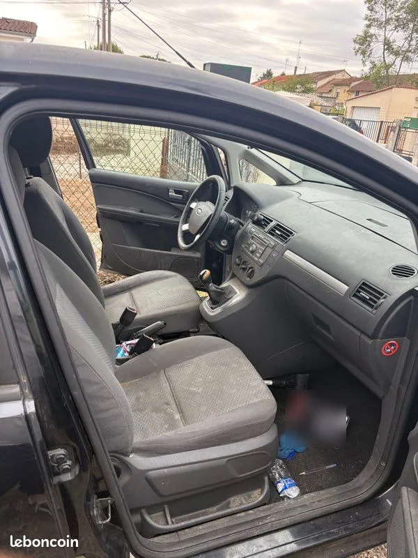 Ford Focus 2004 photo 2