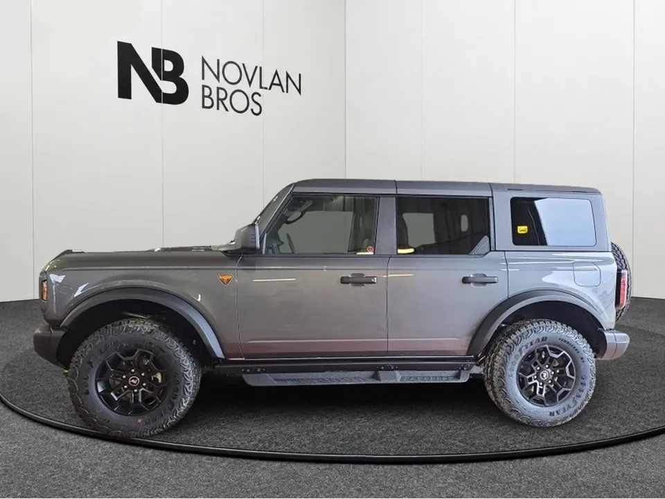 Ford Bronco 2026 photo 2