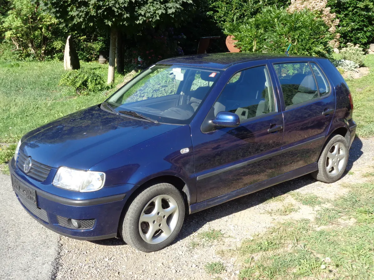 Volkswagen Polo 2001 photo 2
