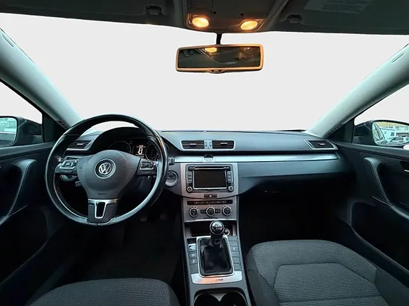 Volkswagen Passat 2014 photo 4
