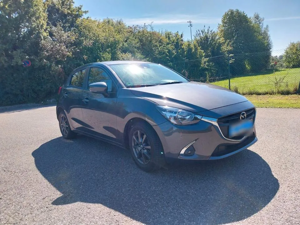 Mazda 2