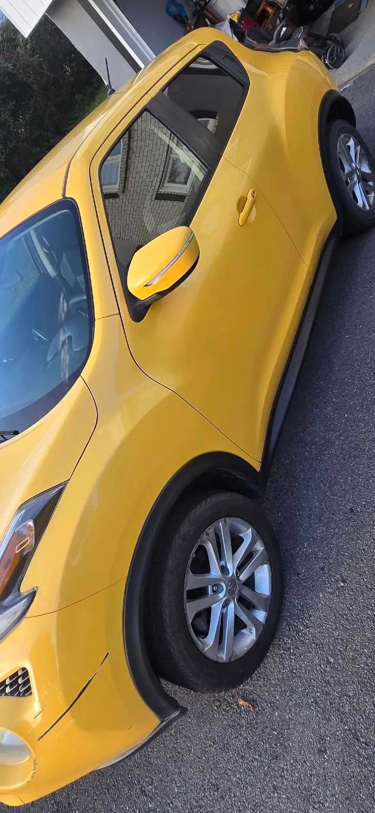 Nissan Juke 2015 photo 2