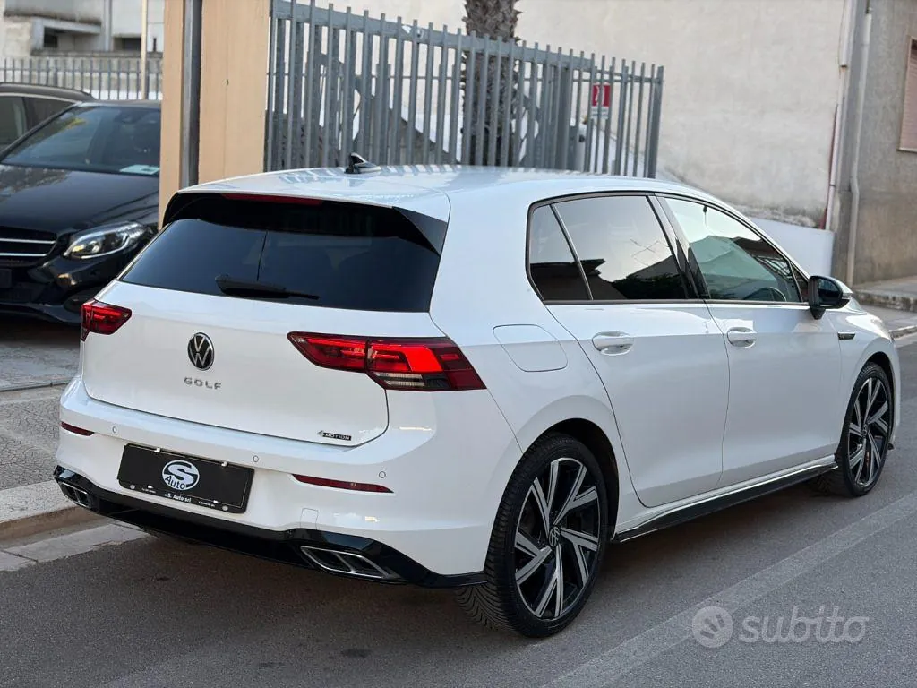 Volkswagen Golf 2022 photo 4