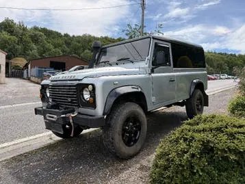 Land Rover Defender 2007 photo 3
