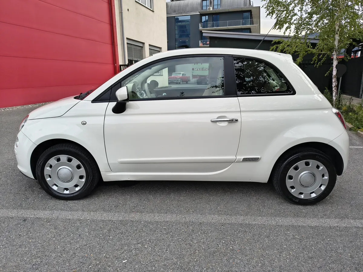 Fiat 500 2010 photo 2