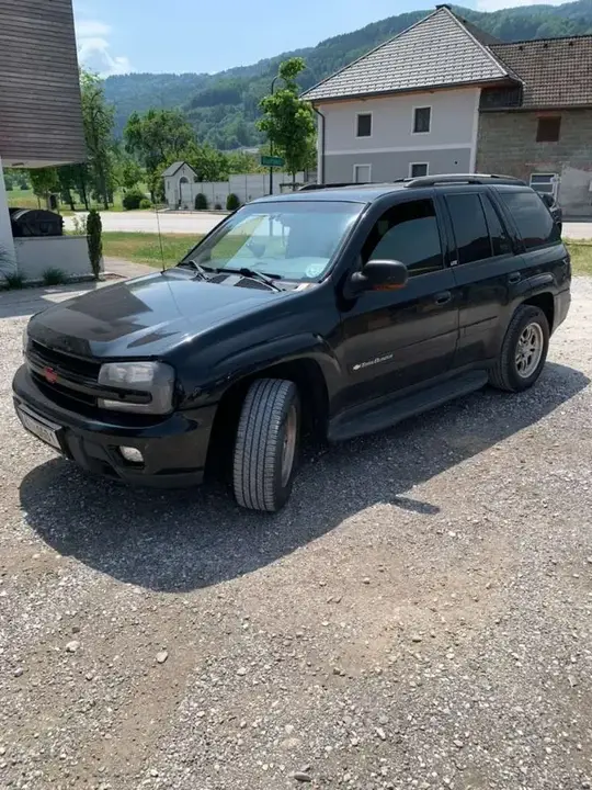 Chevrolet Blazer 2003 photo 2