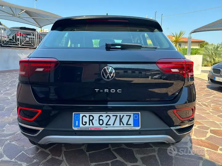 Volkswagen T-Roc 2023 photo 4