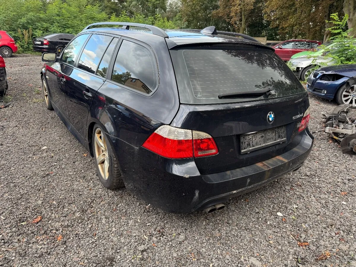 BMW E61 photo 3
