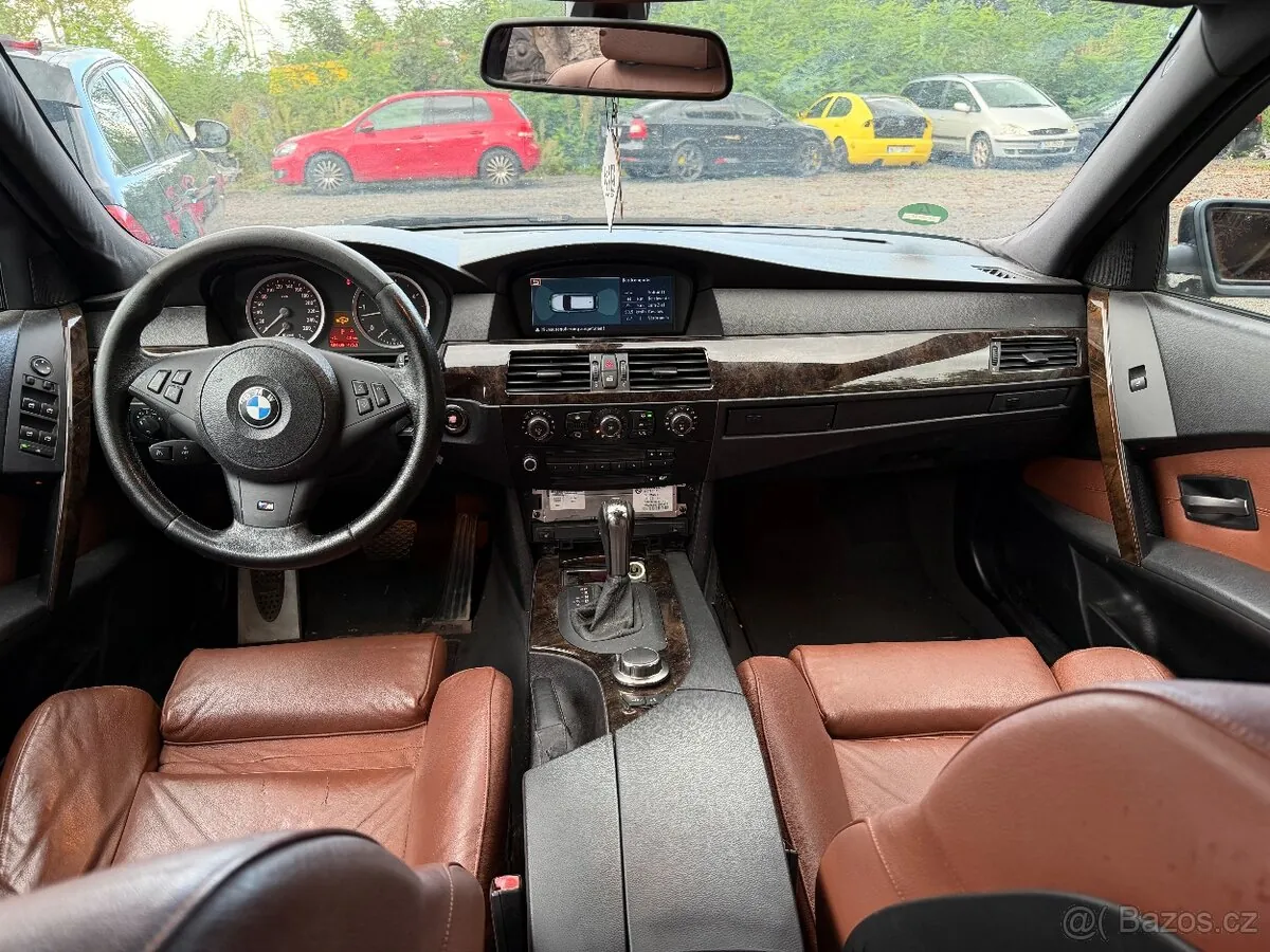 BMW E61 photo 5