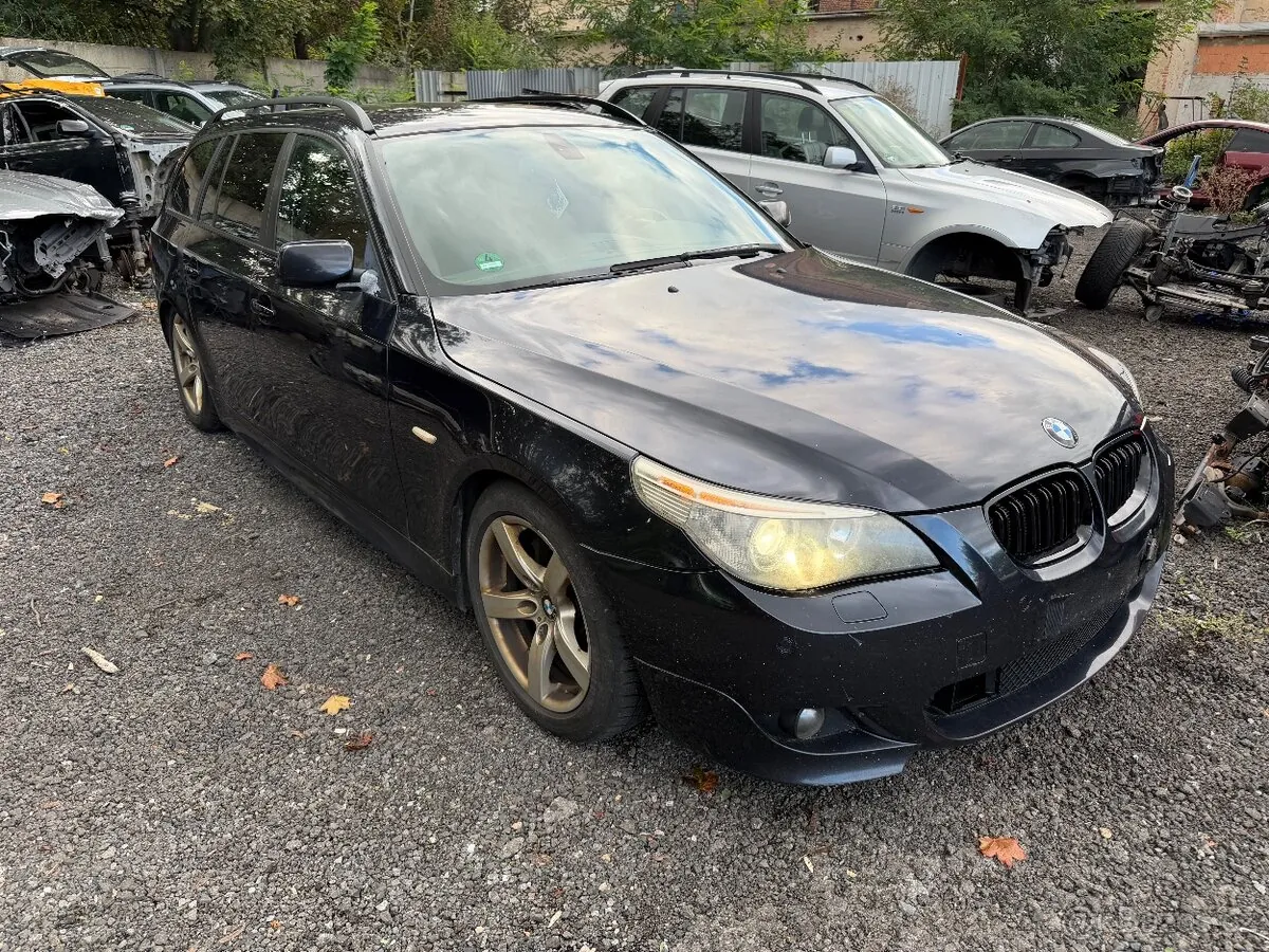BMW E61 photo 2