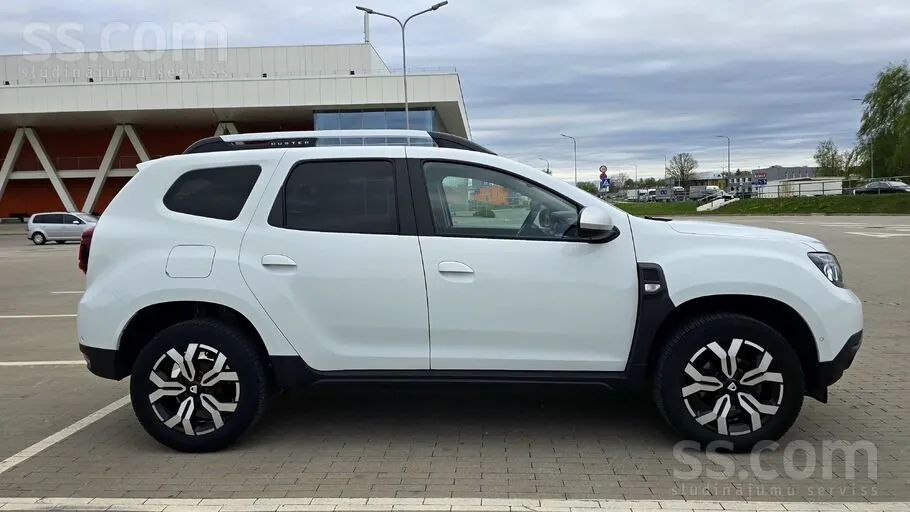 Dacia Duster 2022 photo 3