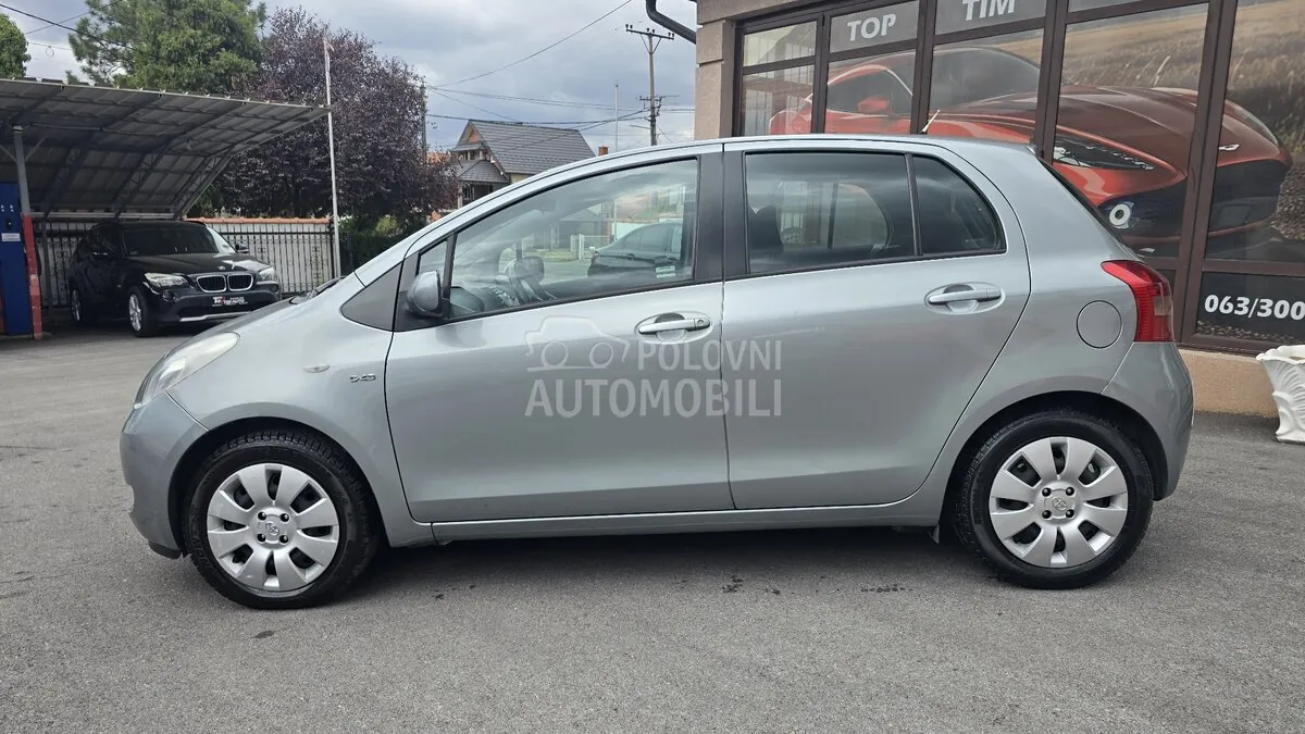 Toyota Yaris 2006 photo 3