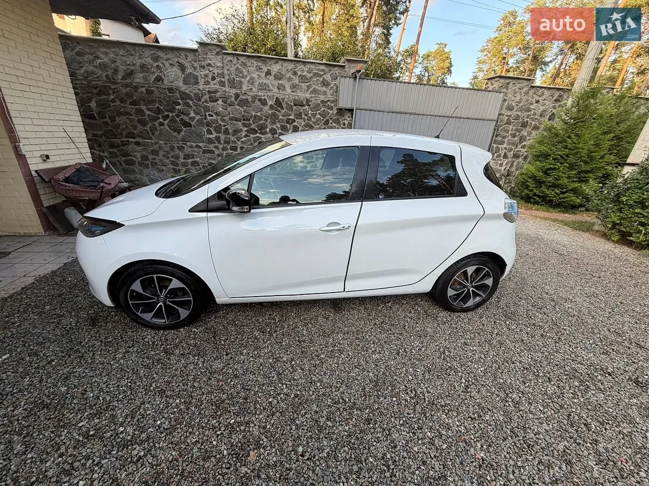 Renault Zoe 2016 photo 2