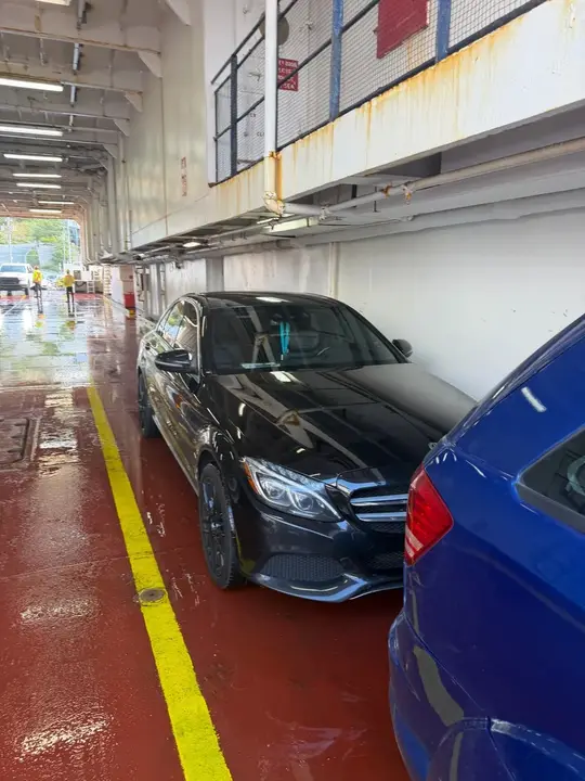 Mercedes-Benz C300