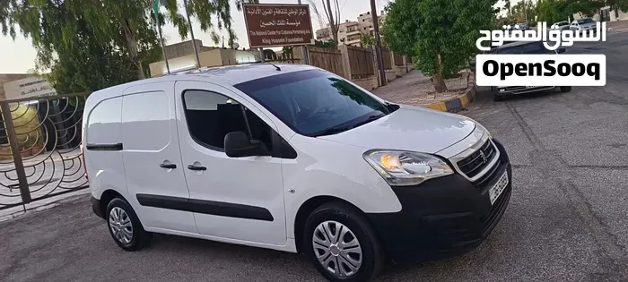 Peugeot Partner 2019 photo 3