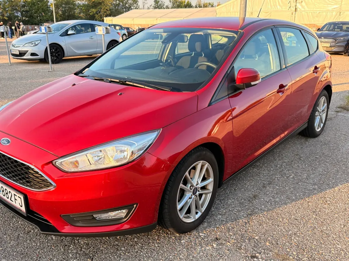Ford Focus 2016 photo 3