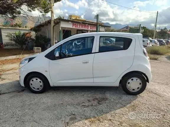 Chevrolet Spark 2013 photo 2