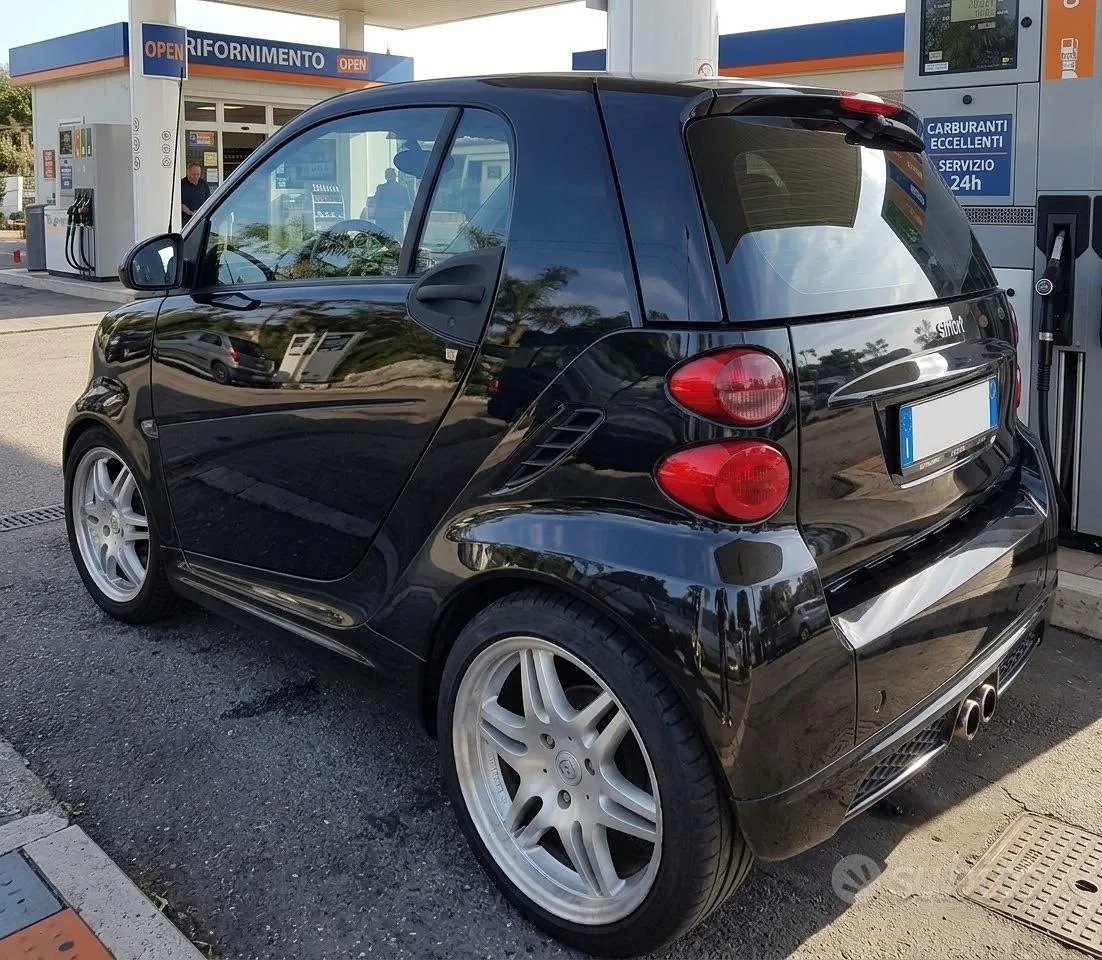 Smart Fortwo 2011 photo 4