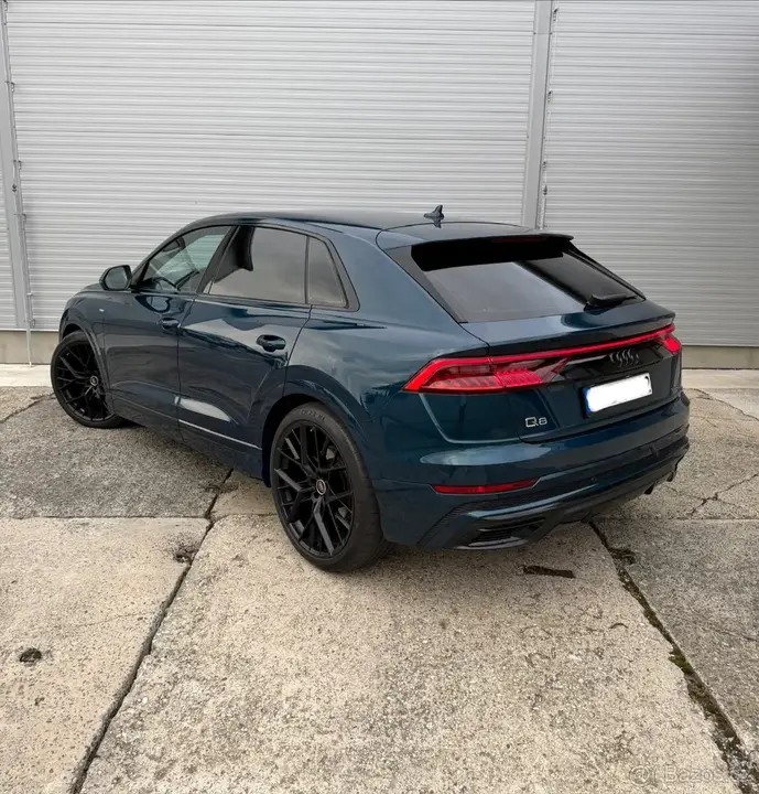 Audi Q8 2022 photo 3