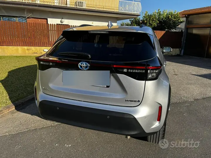 Toyota Yaris Cross 2023 photo 2