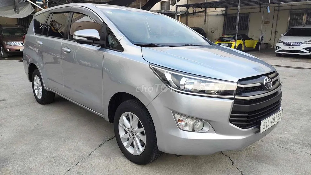 Toyota Innova 2016 photo 3