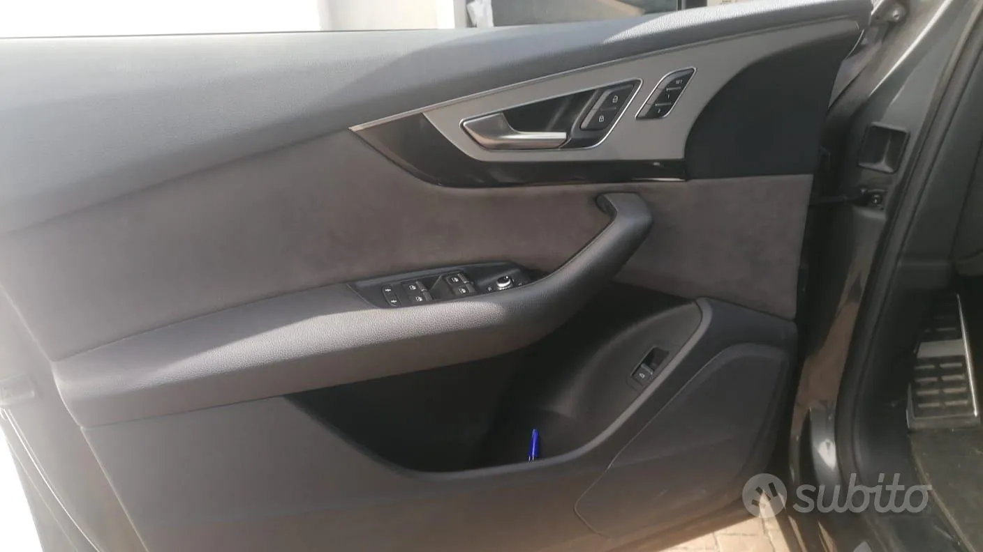 Audi Q7 2016 photo 5