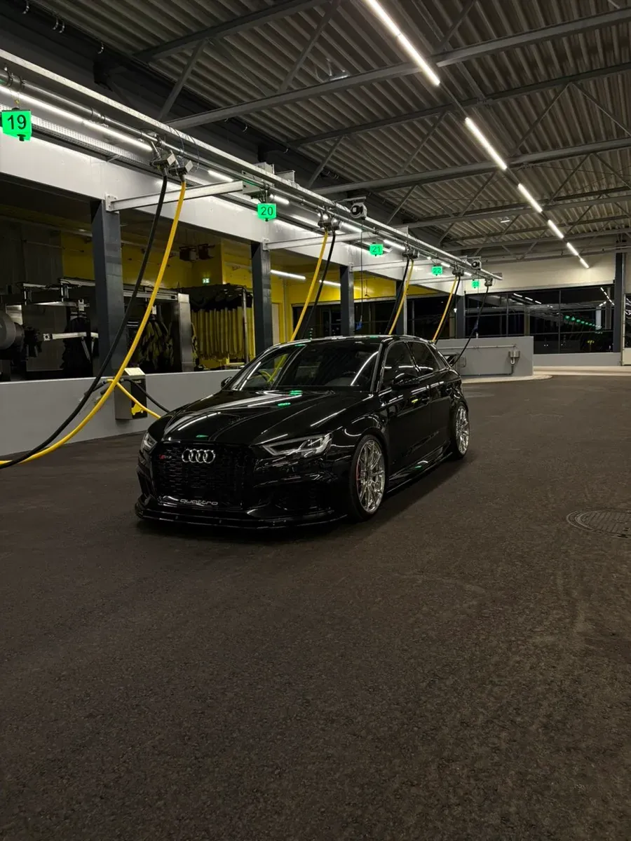 Audi A3 2017 photo 2