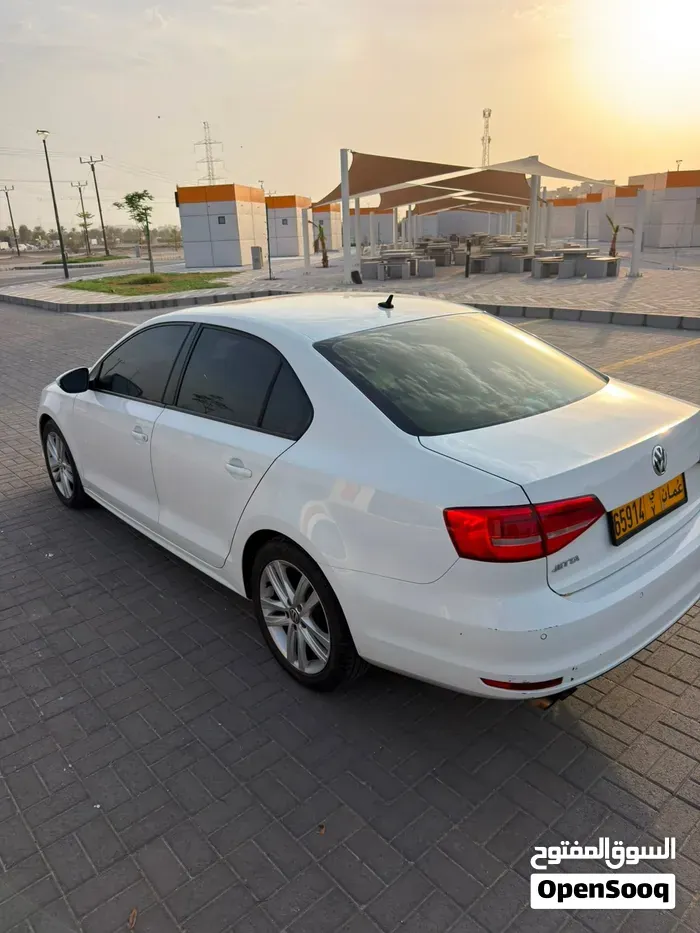 Volkswagen Jetta 2015 photo 4