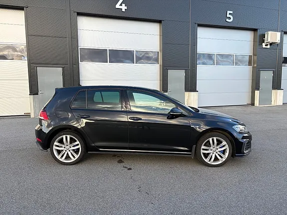 Volkswagen Golf Vii 2018 photo 2