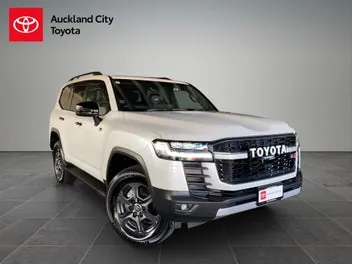 Toyota Land Cruiser 2024 photo 2