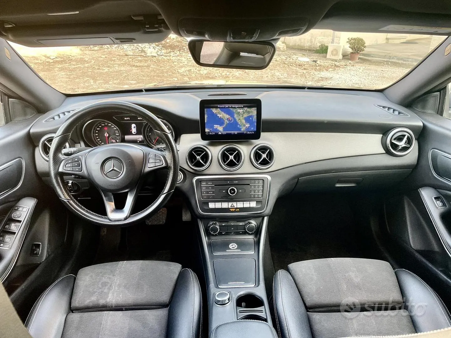 Mercedes-Benz Cla 2018 photo 2
